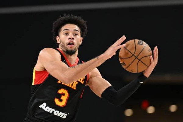 Clippers chấm dứt hợp đồng v